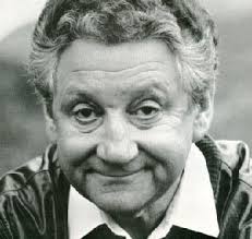 Freddie parrot face Davies 